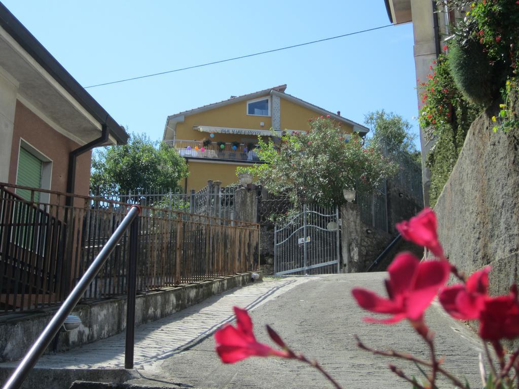 B&B Mare E Monti ลาสเปเซีย ภายนอก รูปภาพ